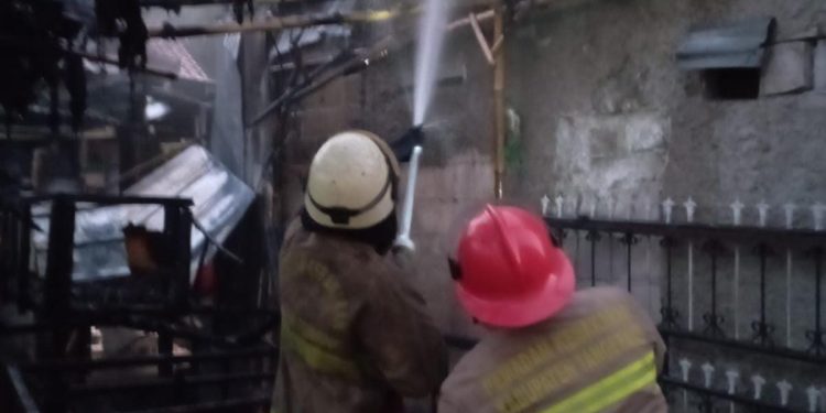 Bengkel Las di Legok Hangus Terbakar, Pemilik Rugi Puluhan Juta