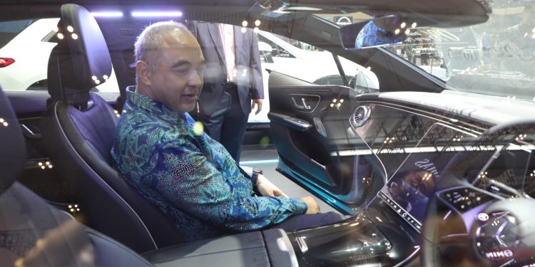 Hadiri GIIAS 2023 di ICE BSD City, Bupati Zaki: Semoga Bisa Tingkatkan PAD