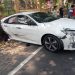 Tabrak Grand Livina di Carita, Roda Belakang Honda Civic Copot