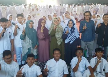 Literasi Media dan Jurnalistik, PWI Kabupaten Pandeglang Menginspirasi 500 Siswa SMAN 1 Pandeglang&nbsp;