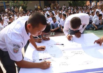 Kapolresta Serang Kota Deklarasi Pemberantasan Tawuran di SMKN 2 Kota Serang