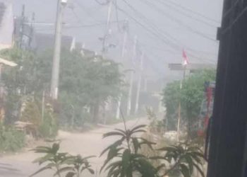 Warga Perumahan Rajeg Hill Tangerang Keluhkan Asap dari TPA Jati Waringin