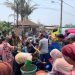Banten KLB Kekeringan, Bantuan Air Bersih Indosat Diserbu Warga
