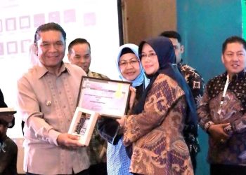 DPMPTSP Raih Penghargaan Pada Ajang Banten Business Forum and Investment Awards 2023