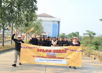 Ratusan Keluarga Civitas Akademika UIN Banten Ikuti Jalan Sehat Dies Natalis ke-61