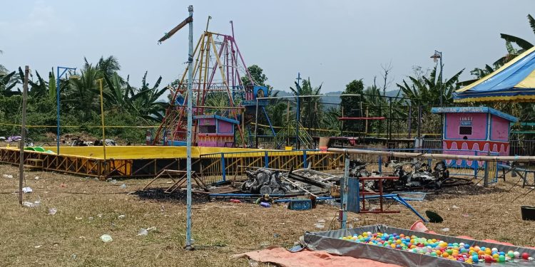 Polsek Padarincang Lakukan Pemeriksaan Dugaan Pembakaran Pasar Malam