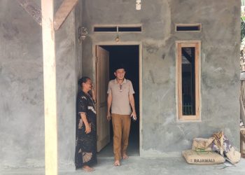 Dua Rutilahu di Desa Silebu Selesai Dibangun, Salah Satunya Milik Nenek 77 Tahun