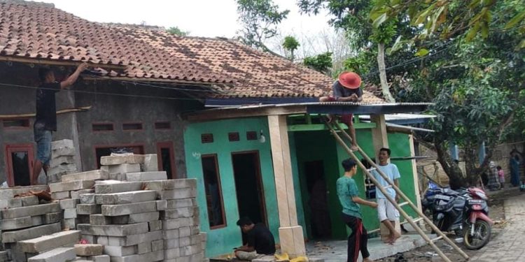 100 Bangunan di Kabupaten Serang Rusak Akibat Angin Kencang