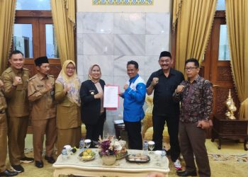 Serikat Buruh Minta Bupati Serang Sepakati Kenaikan Upah 20 Persen