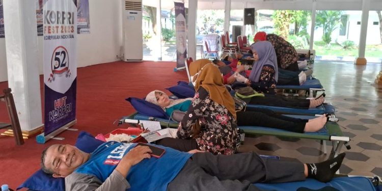 Peringati HUT ke-52 Korpri, Ratusan ASN Lebak Ikut Donor Darah