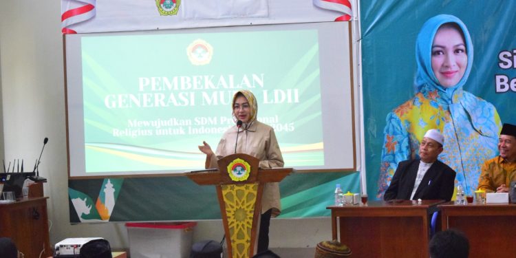 Airin Beri Inspirasi Remaja LDll Banten