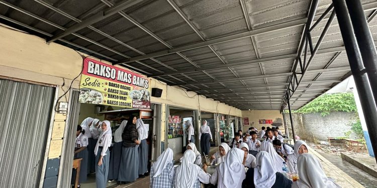 Al Muktabar: Dewan Kaji Ulang Besaran Retribusi Kantin Sekolah
