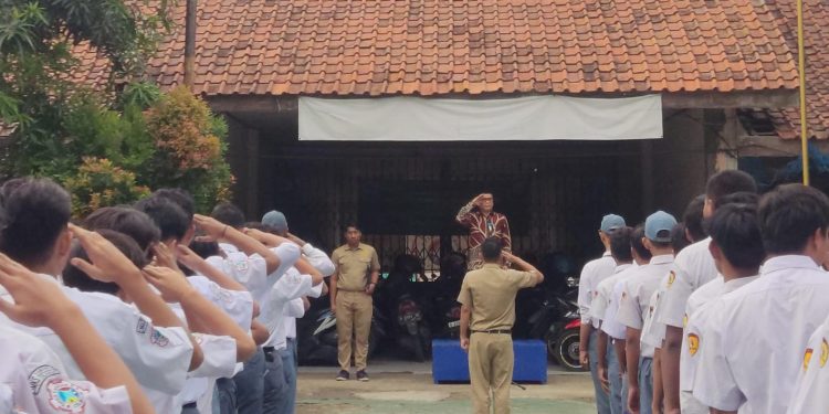 Hasbi Minta Pelajar Cilegon Jangan Alergi Politik