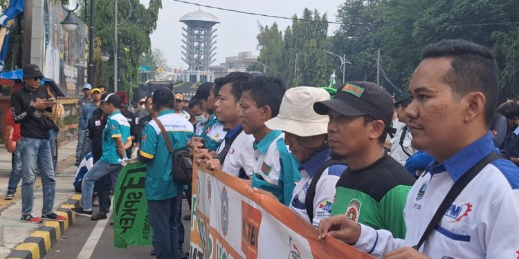 UMK Cilegon Paling Tinggi di Banten, Buruh Masih Menolak