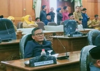 Interupsi, Faturohmi Ajak Dewan dan Pejabat Yang Hadiri Paripurna Doakan Palestina