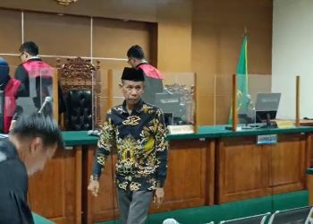 Gunakan Uang Dana Desa Untuk Hiburan Malam, Mantan Kades Lontar Dituntut 6 Tahun Penjara