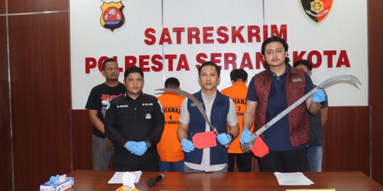 Ancam Anggota Polda Banten dengan Senjata Tajam, Dua Pelajar yang Tawuran Jadi Tersangka