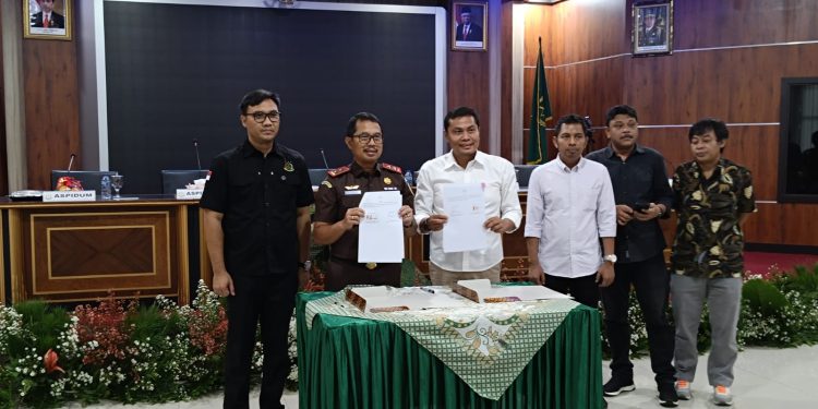 Kejati Banten dan Radar Banten Group Teken Perjanjian Kerja Sama di Bidang Media