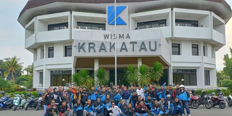 Jelajahi Area Ikonik Banten Ujung Kulon Dengan Sepeda Motor