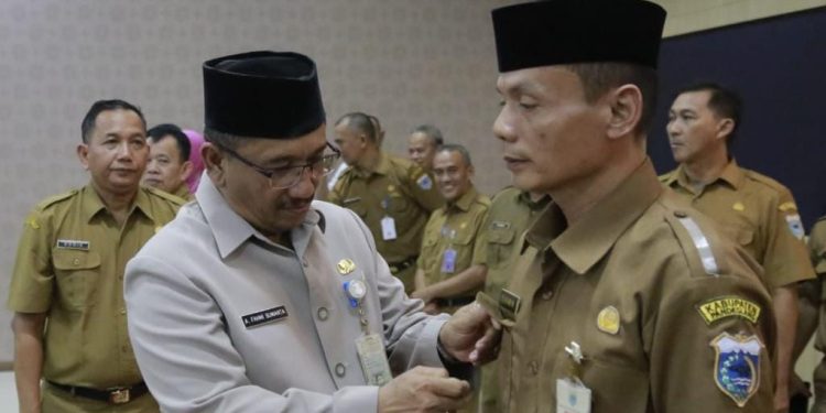 Sekda Pandeglang Lantik 107 ASN Menjadi Pj Kades