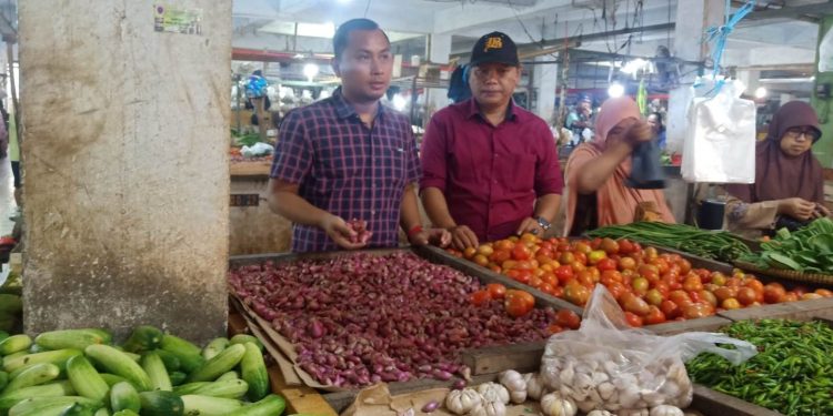 Usai Natal, Harga Cabai di Pasar Gudang Tigaraksa Turun