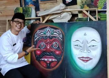 Filosofi Lukisan Topeng Hitam dan Putih Karya Seniman Asal Ciwasiat Pandeglang, Dualitas dan Bijak dalam Kehidupan