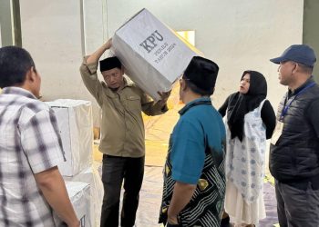 65 TPS di Banten Sulit Diakses, Distribusi Logistik Pemilu Harus Dipikul
