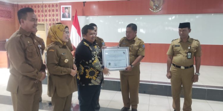 Ombudsman Beri Saran kepada&nbsp; Pemkab Serang Agar Pelayanan&nbsp; Publik Meningkat