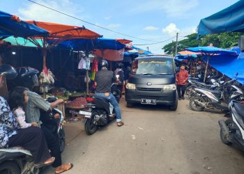 Jadi Penyebab Kesemrawutan, Pengelola Pasar Kranggot Bakal Tertibkan Sejumlah PKL