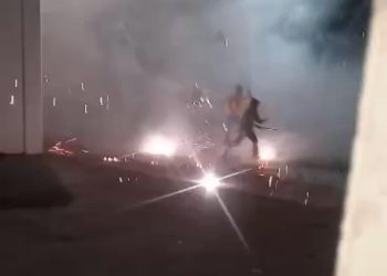 Dua Geng Motor di Rangkasbitung Bentrok, Bawa Sajam hingga Perang Petasan