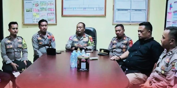 Baru Menjabat Kapolres Pandeglang, AKBP Oki Bagus Setiaji Blusukan ke Sejumlah Polsek