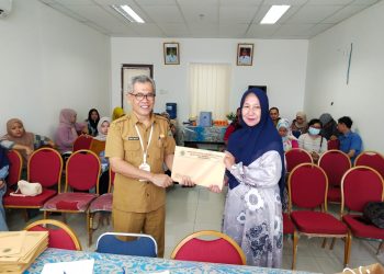 Puluhan Pelaku UMKM di Cilegon dapat Sertifikat Halal