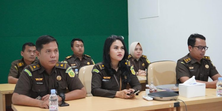 Hadapi Isu Strategis 2024, Kejari Pandeglang Ikuti Rakernas Kejaksaan Secara Online