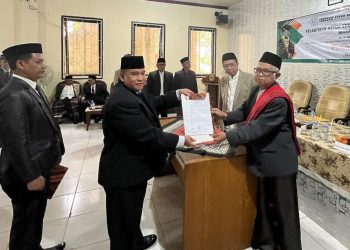 Dua Ketua Sekolah Tinggi Syekh Manshur di Pandeglang Diganti