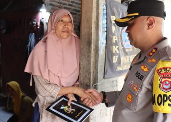 Kapolres Serang Takziah ke Rumah Korban Tenggelam di Bekas Galian Pasir