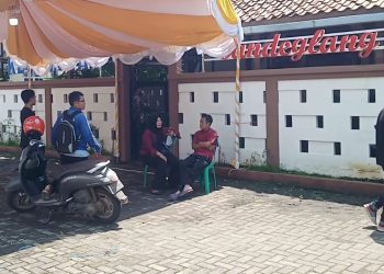 Rapat Pleno Rekapitulasi Suara di PPK Pandeglang Kembali Ditunda, Buntut Video Oknum Petugas KPPS Coblos Surat Suara Pemilih yang Sakit