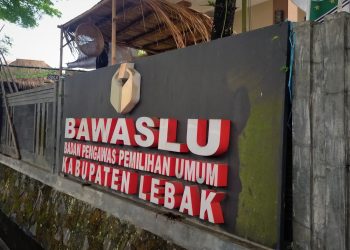 Bawaslu Lebak Tangani Video Kades Kampanyekan Caleg