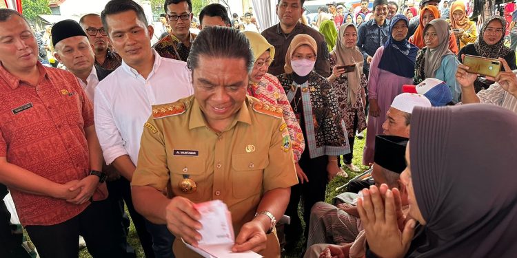 Pemprov Banten Gelontorkan Anggarkan Bansos Puluhan Miliar di Pandeglang