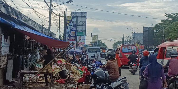 Demi Buang Sampah ke Cilegon, Pemkab Serang Siap Beri Kompensasi 5 Persen ke Warga