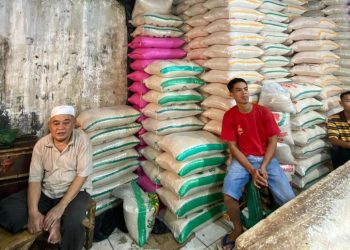 Pedagang Beras di Pasar Badak Pandeglang Lega, Harga Turun, Omzet Mulai Pulih