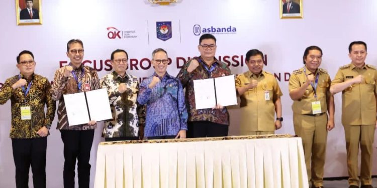 Penuhi Modal Inti, Bank Banten MoU KUB dengan Bank Jatim
