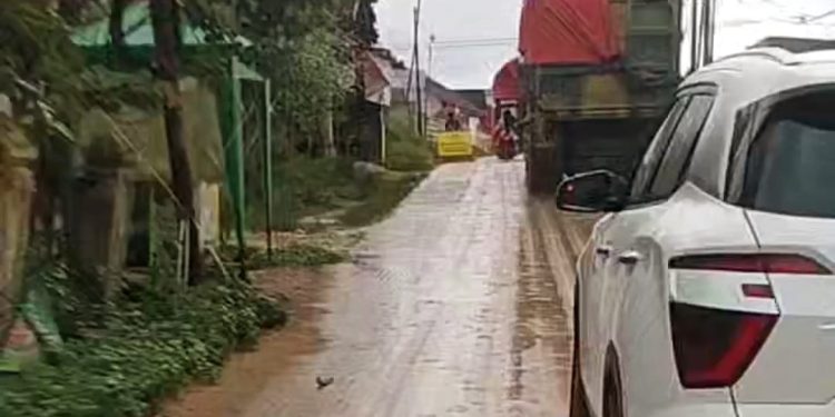 Warga Resah Banyak Truk ODOL, Beroperasi di Jalan Nasional Rangkasbitung-Cikande