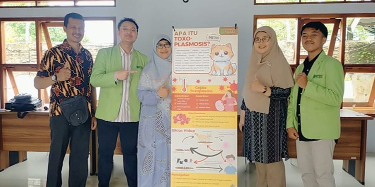 Peneliti Universitas Yarsi Berikan Edukasi Toxoplasmosis
