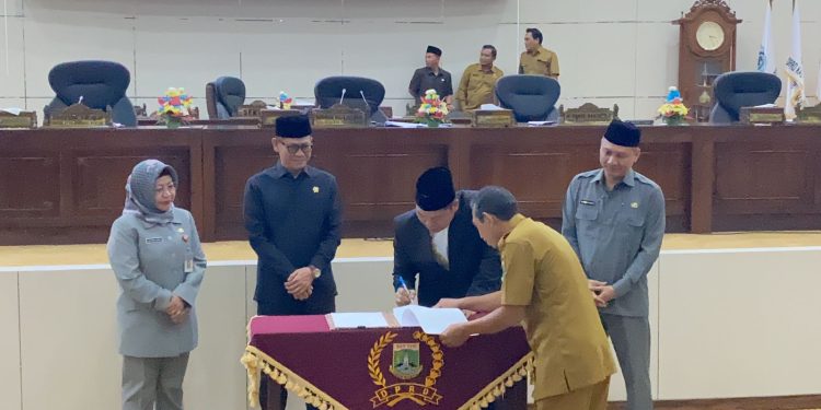 DPRD Banten Sahkan Perda Pemajuan Kebudayaan