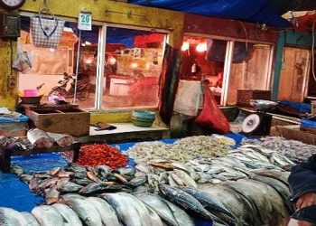 Cuaca Buruk, Harga Ikan di Pasar Rangkasbitung Naik