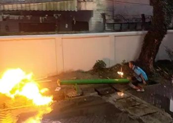 Tradisi Unik Ledakan Meriam di Masjid Agung Al-Araaf Rangkasbitung
