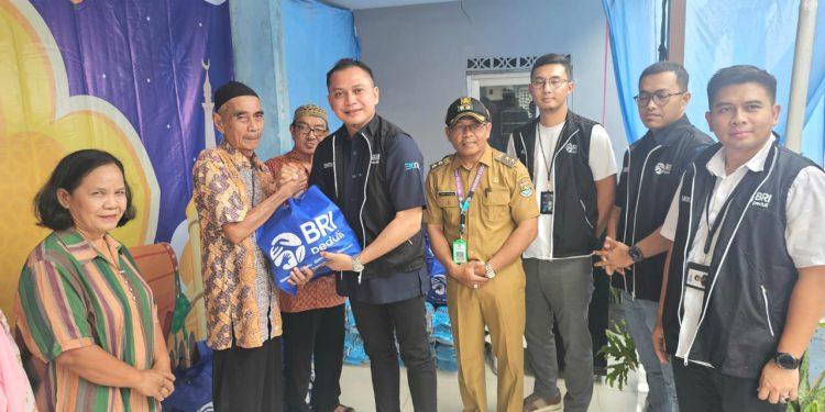 BRI BSD Salurkan 1.000 Paket Sembako kepada Warga Binong