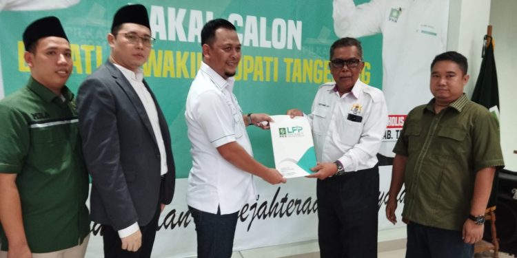 Pilkada Kabupaten Tangerang: Zulkarnain Ambil Formulir Pendaftaran Penjaringan di DPC PKB Kabupaten Tangerang