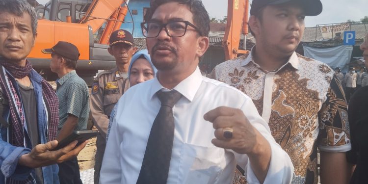 Soal Sampah di Pantai Teluk, DPRD Pandeglang Sarankan Tambah Bak Sampah