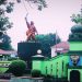 Jawara Gagah Berani Acungkan Golok di Makodim Pandeglang, Siapakah Dia?